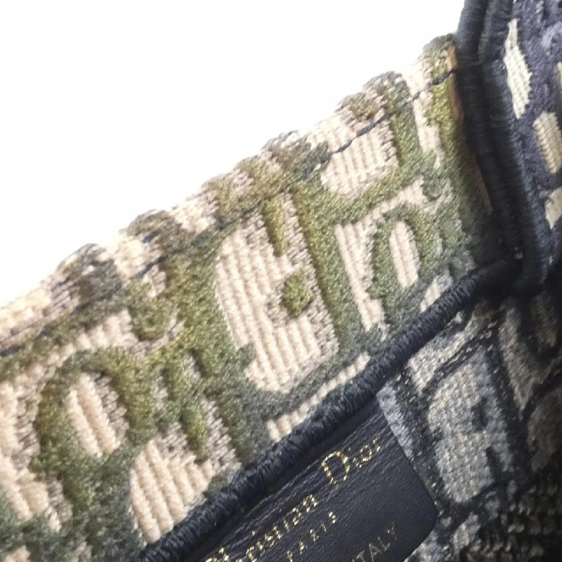 Túi xách Dior Oblique Dior Book Tote nhỏ M1265ZRIW 608484