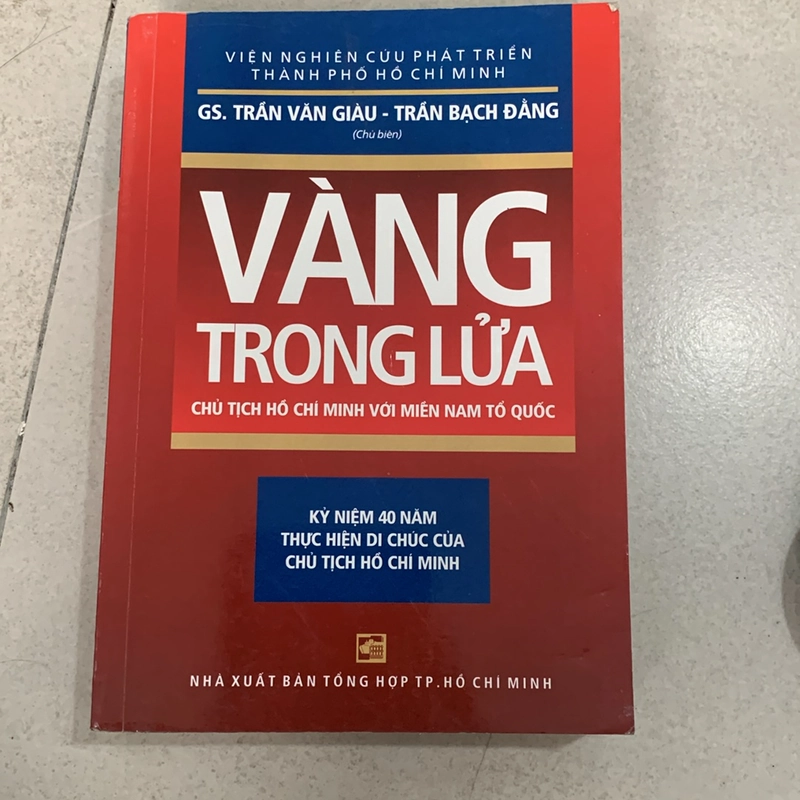 Vàng Trong Lửa 501771