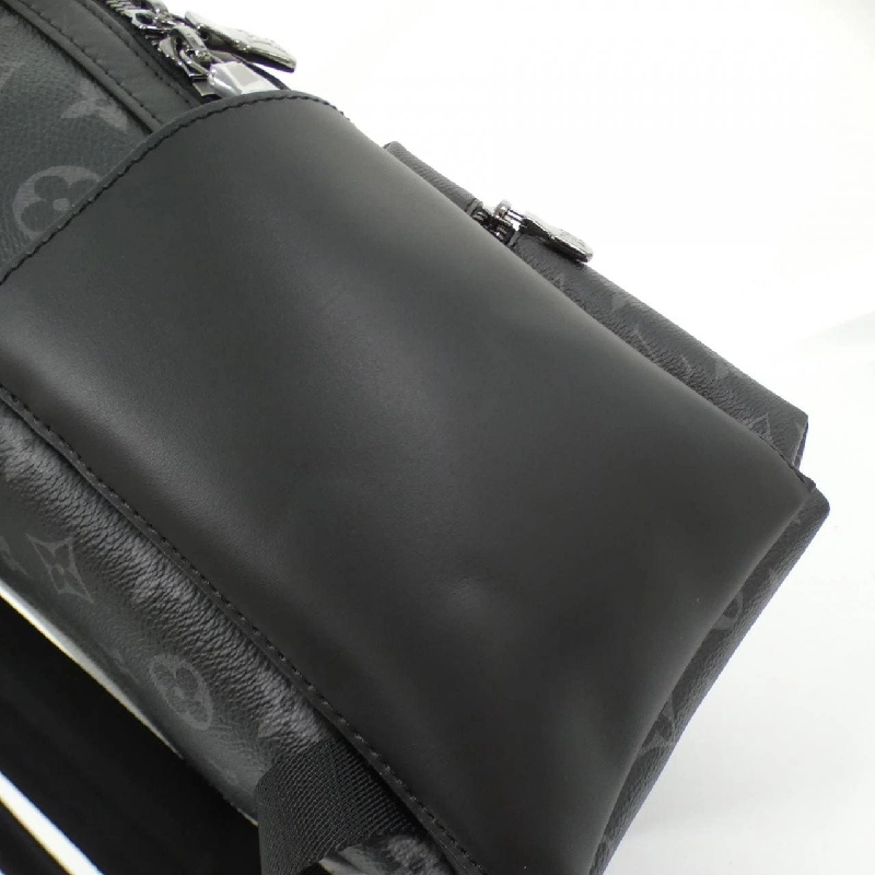 Ba lô Louis Vuitton Monogram Eclipse Discovery PM M22558 608996