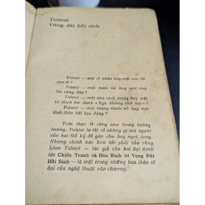 Vùng đất hồi sinh - Leon Tolstoi 574189