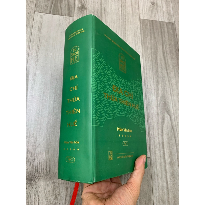 Địa chí thừa thiên huế. 2 tập phần văn hoá. 999 470821