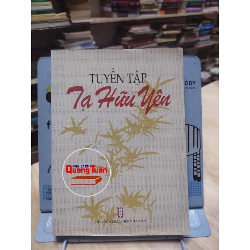 Sách: Tuyển tập Thơ Tạ Hữu Yên (A2) 573632