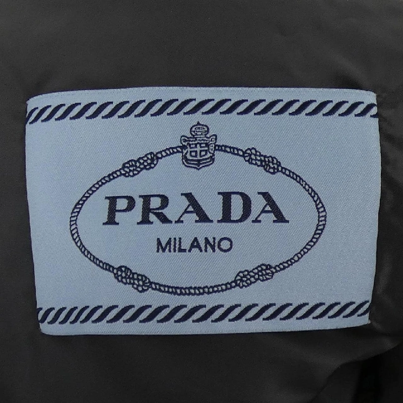 Áo khoác lông vũ PRADA với logo hình tam giác 290364 R212 1060 - Hàng hiệu Chính hãng 819474