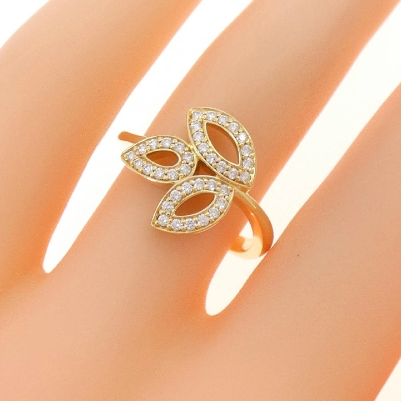 Nhẫn Mini Lili Cluster Harry Winston - Hàng hiệu Authentic 837547