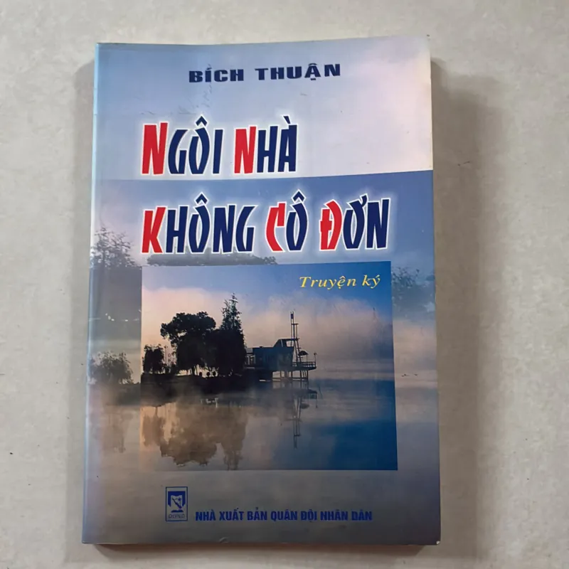 Ngôi nhà không cô đơn - Bích Thuận 746853