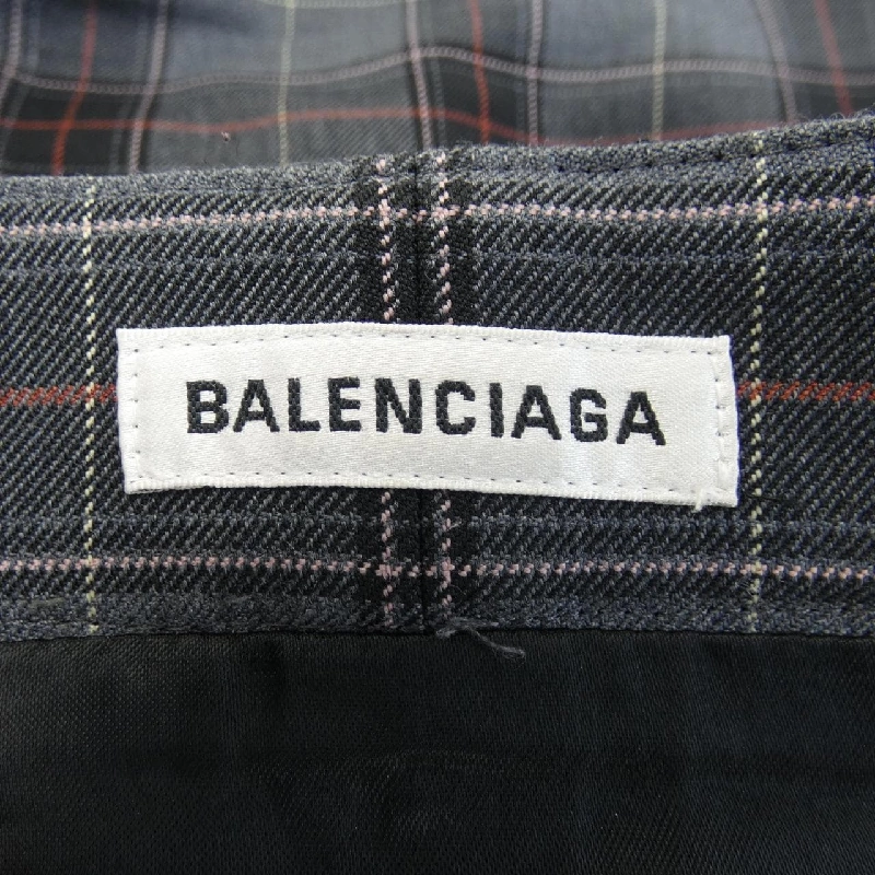 Váy BALENCIAGA 654210