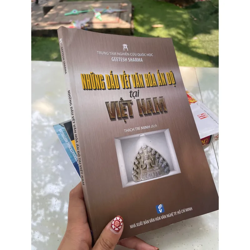 NHỮNG DẤU VẾT VĂN HOÁ ẤN ĐỘ TẠI VIỆT NAM - THÍCH TRÍ MINH dịch  1021550