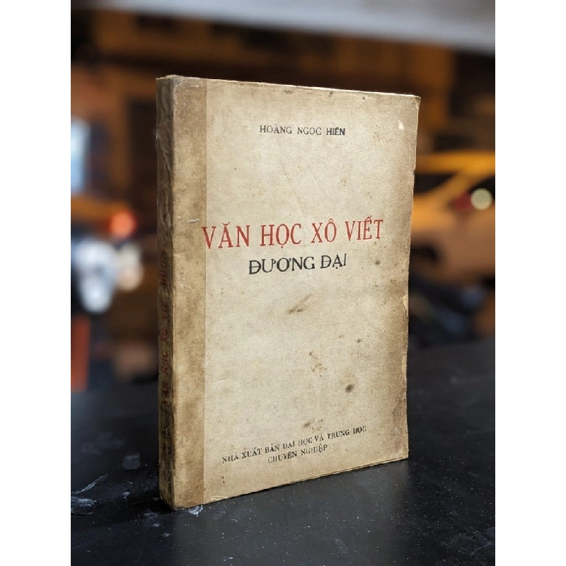 Văn học Xô Viết đương đại - Hoàng Ngọc Hiến 377680