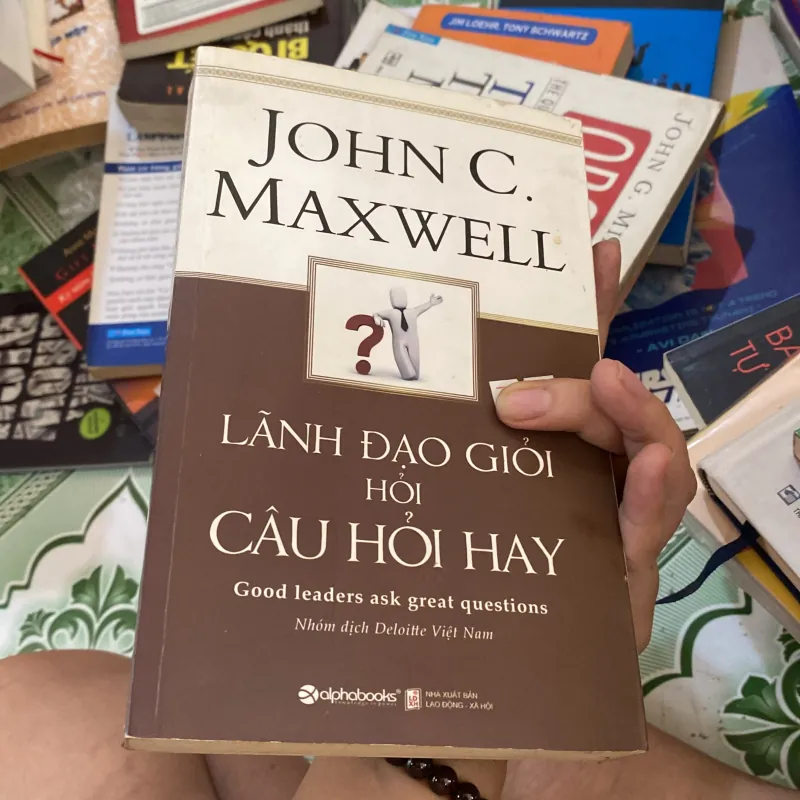 Lãnh đạo giỏi hỏi câu hỏi hay 800607