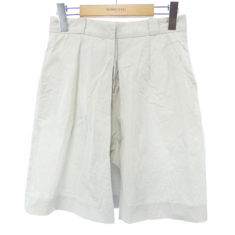 Quần short FENDI - Hàng hiệu Authentic 809568