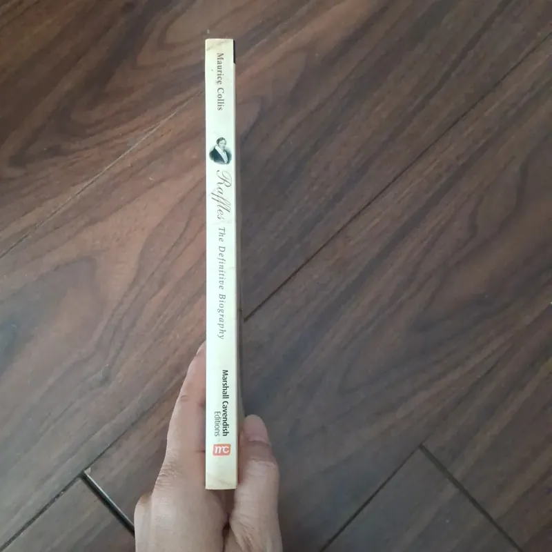 Raffles the definitive biography 734274