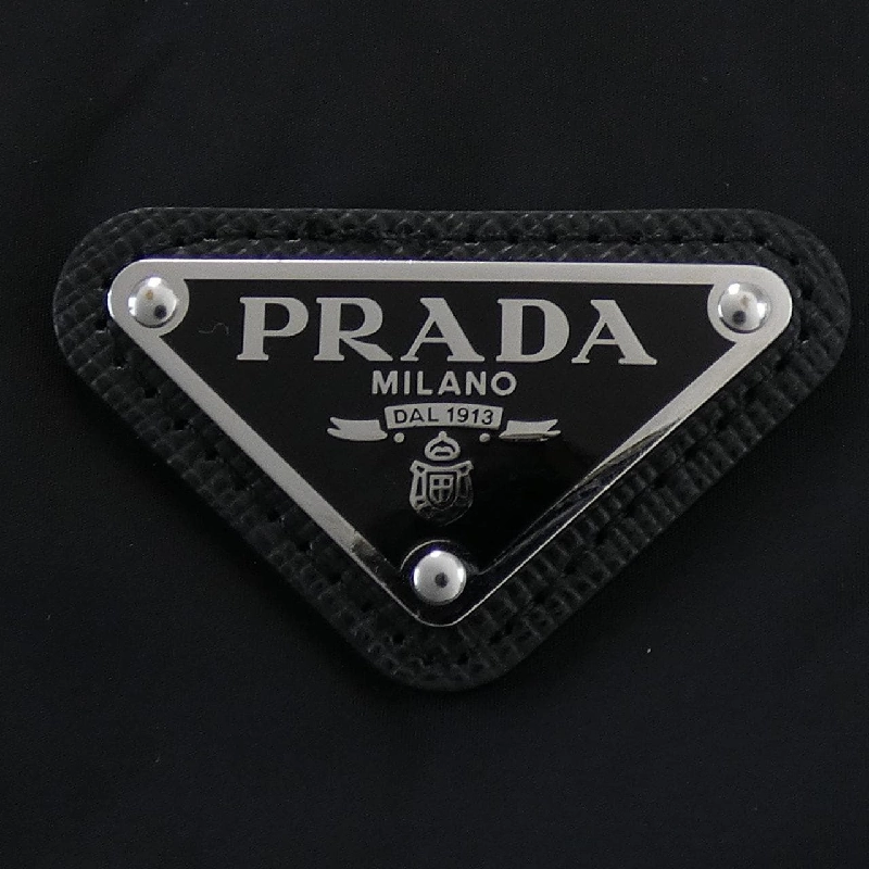 Áo khoác PRADA logo tam giác SGC220 S231 1WQ9 - Hàng hiệu Authentic 899545