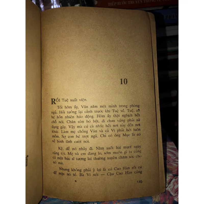 Bí mật thành phố cấm - A. Lêvin 958694