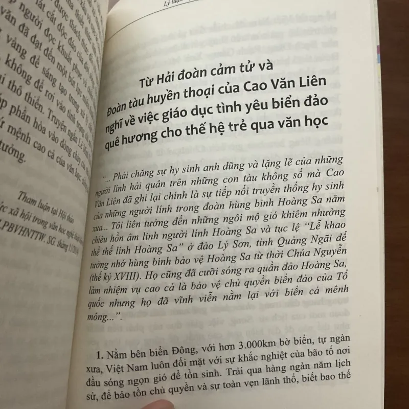 [PHÊ BÌNH VĂN HỌC] Một góc nhìn mới - Cao Thị Hồng 751530