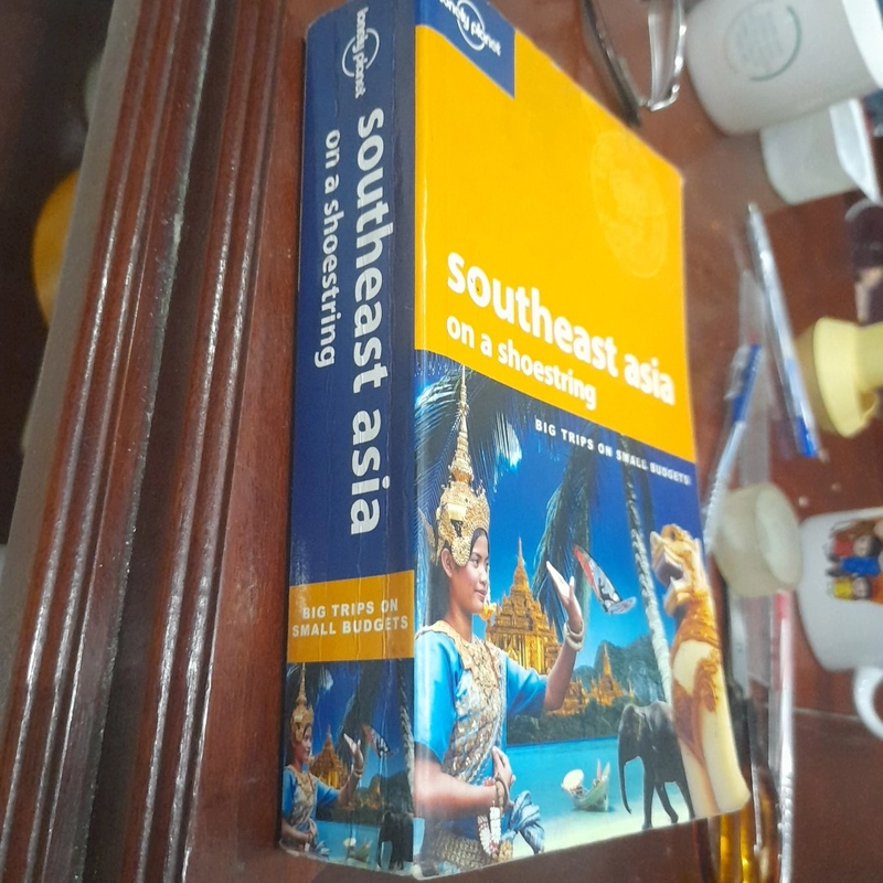 lonely planet - southeast asia on a shoestring (big trips on small budgets) 274176