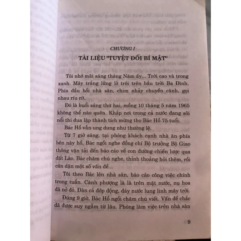 Bác Hồ viết di chúc - Vũ Kỳ  1025579