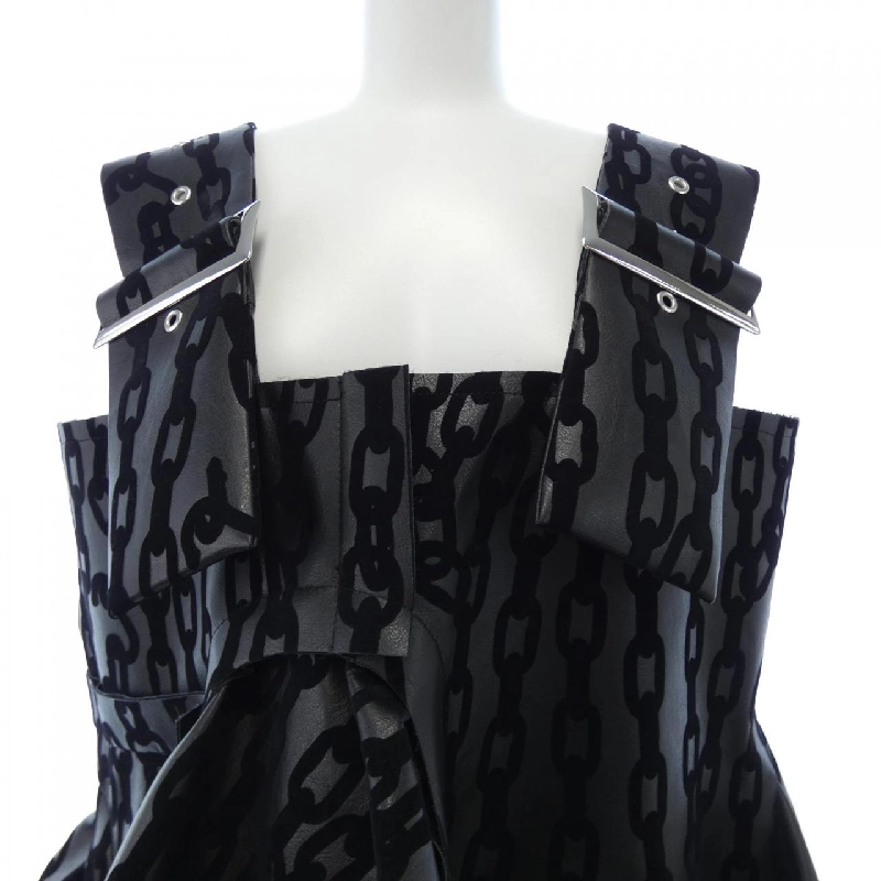 【Mã giảm giá】COMME des GARCONS Váy 650392