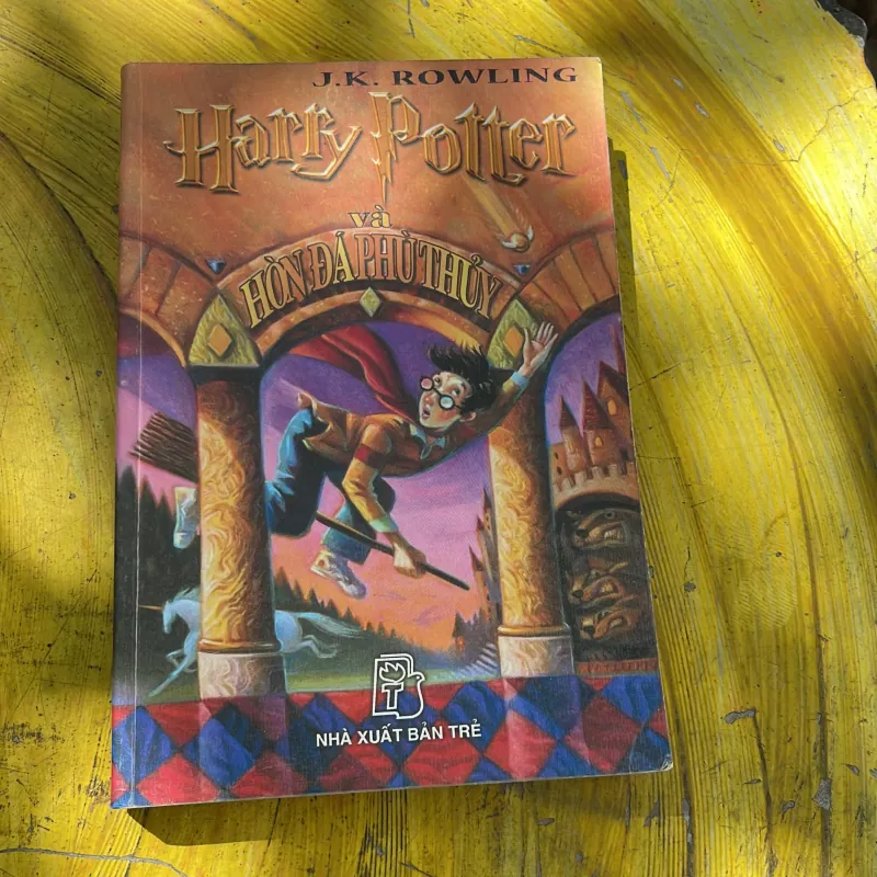 HARRY POTTER TRỌN BỘ 7 tập- J.K. ROWLING 783571