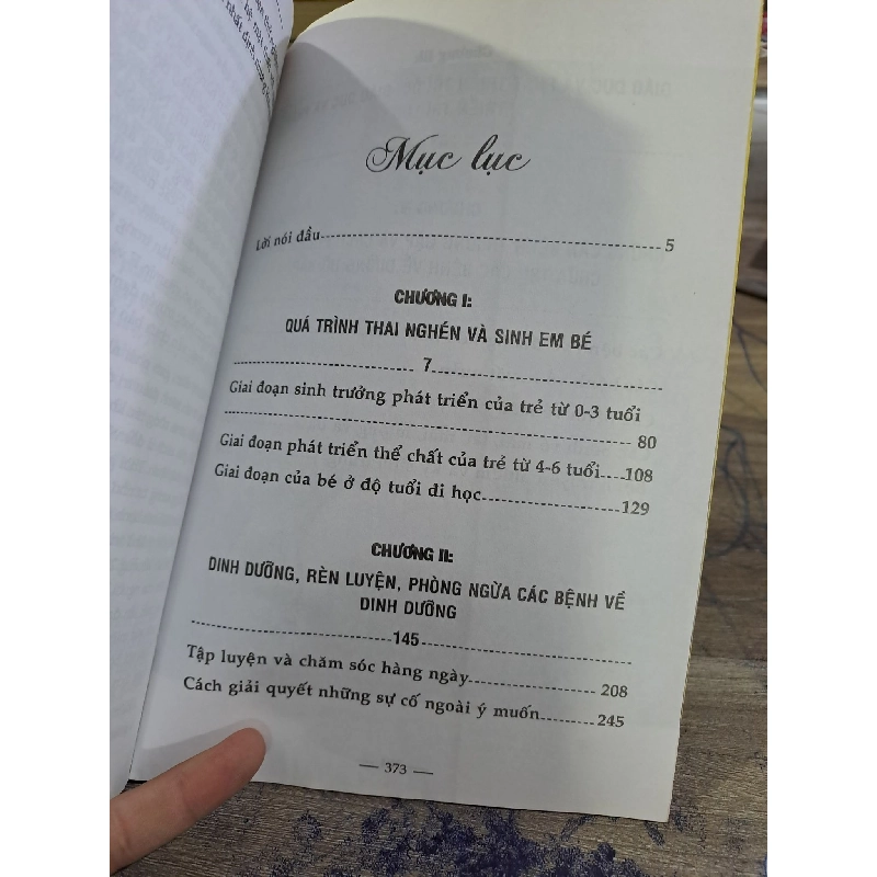 Bách Khoa Tri thức chăm sóc con trẻ toàn diện mới 80% HCM2703 911265