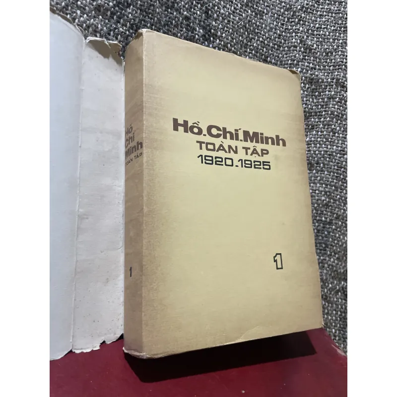 Hồ chí Minh toàn tập 1920-1945 (tiếng Việt và tiếng Hán) 1006338