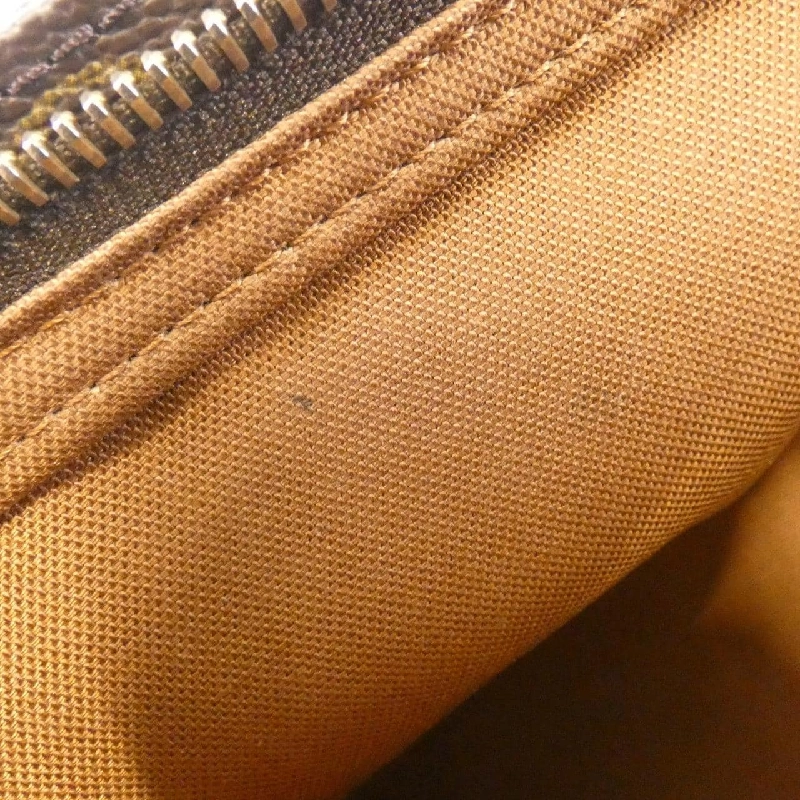 Túi đeo vai Louis Vuitton Monogram Trottter M51240 609768