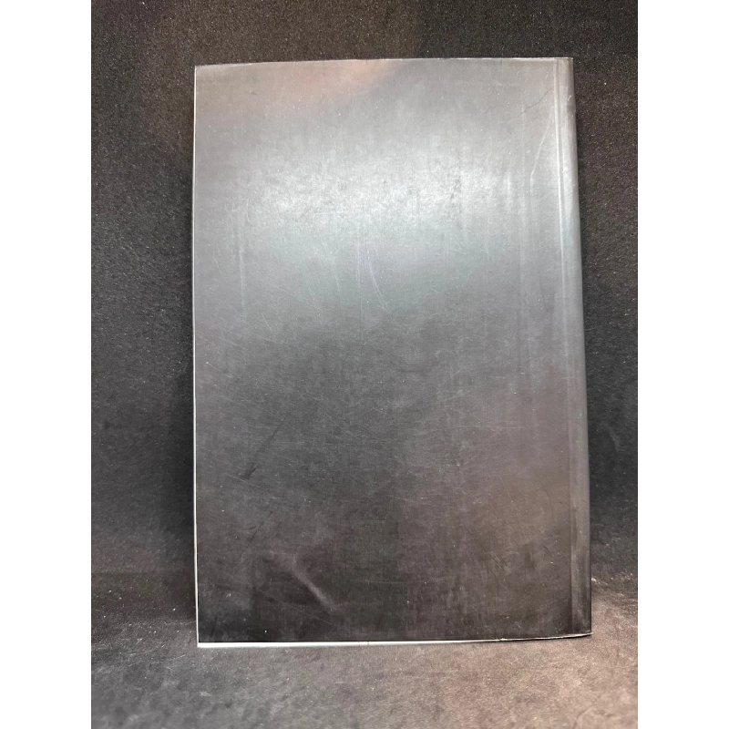 Ánh sáng trong bóng tối Mới 90% SBM1502 910804