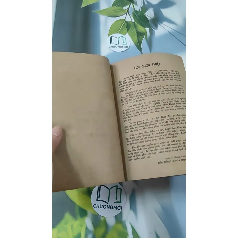 [XƯA] Cấp Cứu Và Điều Trị: Chết Đuối, Điện Giật, Rắn Độc Cắn (1982) - BS. Nguyễn Đình Thiêng - BS. Trần Văn Dược 776013