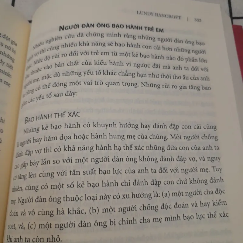 Sách tâm lý bạo hành- TẠI SAO ANH TA LÀM THẾ? WHY HE DO TH? Tg. Lundy Bancroft 958635