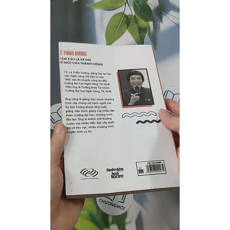 Cảm xúc là kẻ thù số một của thành công - Lê Thẩm Dương 688523