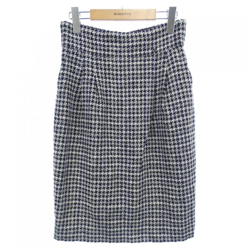 Chân váy CHANEL - Hàng hiệu Authentic 825581