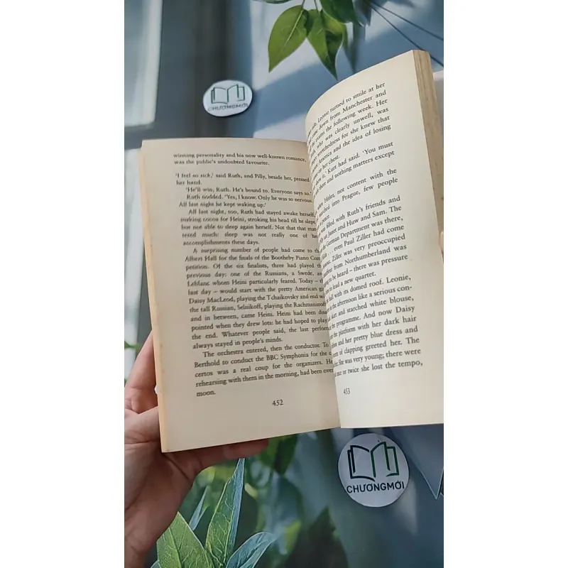[MIỄN PHÍ BỌC SÁCH] The Morning Gift - Eva Ibbotson 1033594