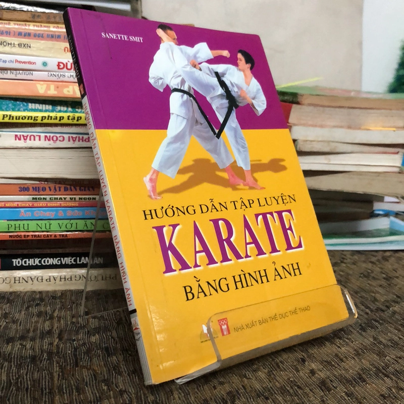 HƯỚNG DẪN TẬP LUYỆN KARATE  BẰNG HÌNH ẢNH  260294