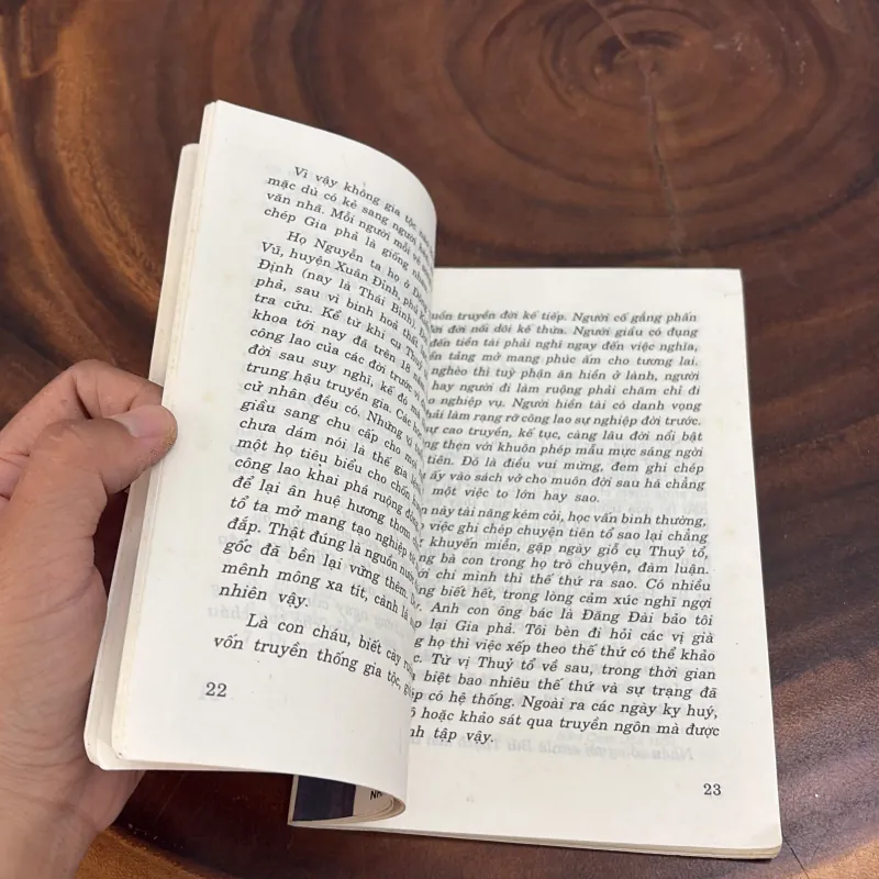 II Hướng Dẫn Viết Gia Phả - Nguyễn Quang Tiển - 2000 1020033