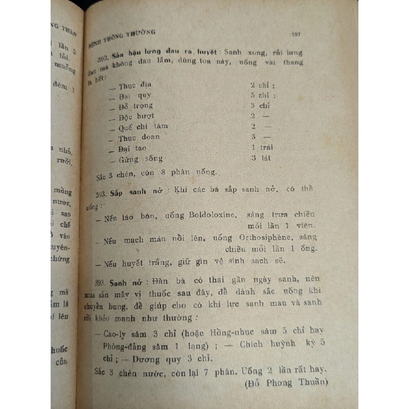 Sách thuốc phòng thân - Châu Giang Phạm Bá Chính & Võ Lang Đinh Phú Vũ (Sách đóng bìa, mất bìa trước) 352776