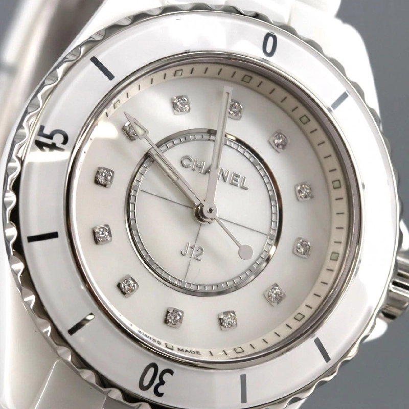 Chanel J12 33mm Ceramic - 12P H5704 Ceramic Quartz - Hàng hiệu Authentic 881802