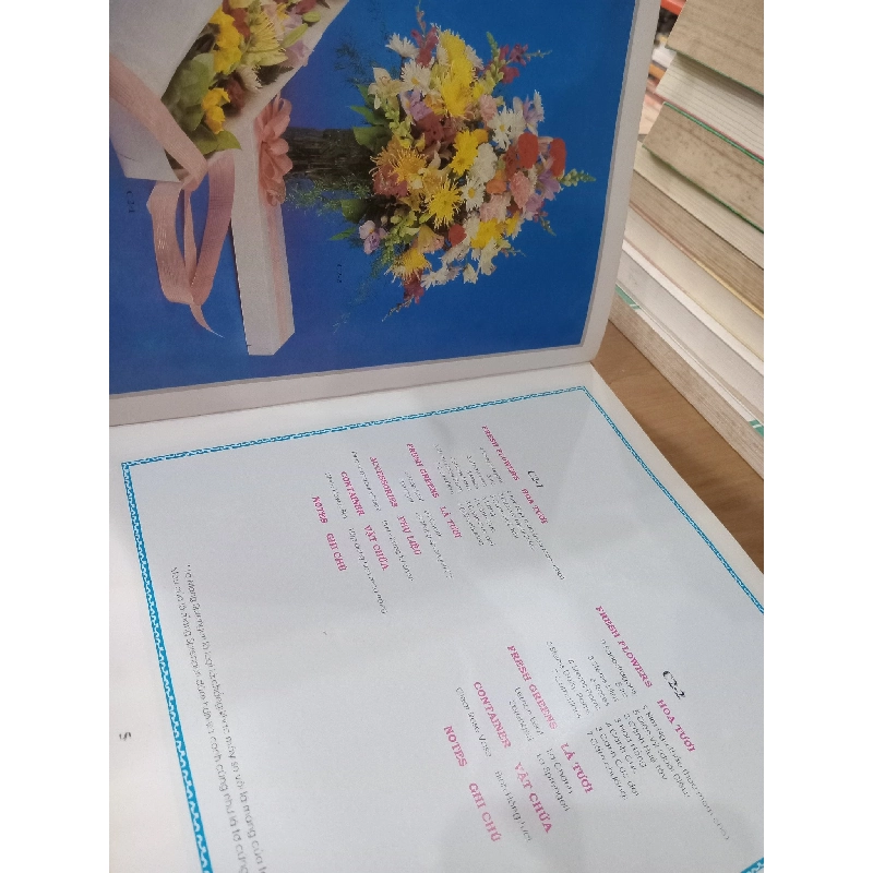 Cắm Hoa Nghệ Thuật Từ Trưng Bày Đến Giao Tế - Cẩm Nang Thực Hành Cắm Hoa Bằng Hình Ảnh 1067423