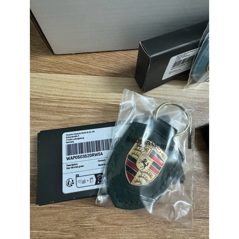 Móc khoá Porsche 537210