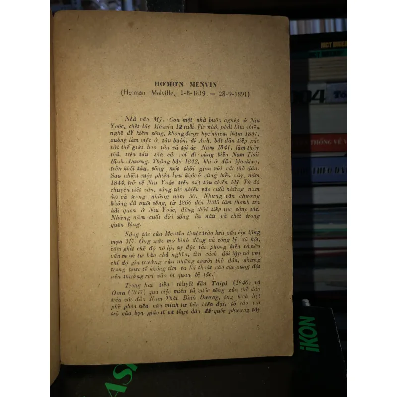 Cá voi trắng - Hơmơn Menvin 795448