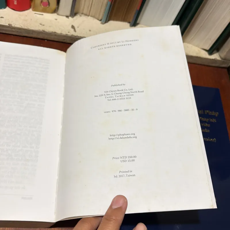 II Pháp Luân Công: Chuyển Pháp Luân _ Pháp Luân Đại Pháp - Lý Hồng Chí - 2017 784063