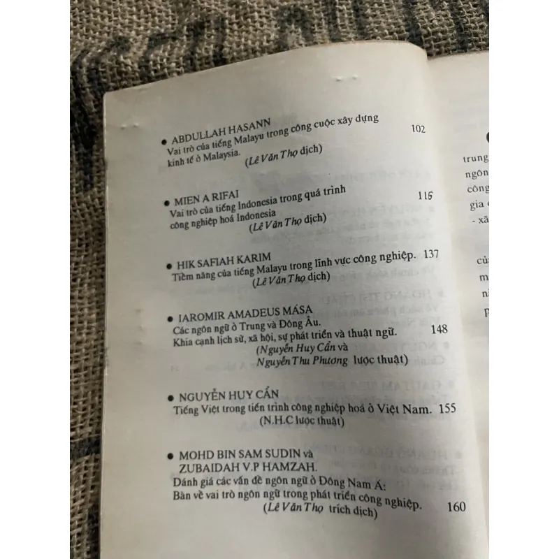 Ngôn ngữ trong xã hội công nghiệp hóa  1010728