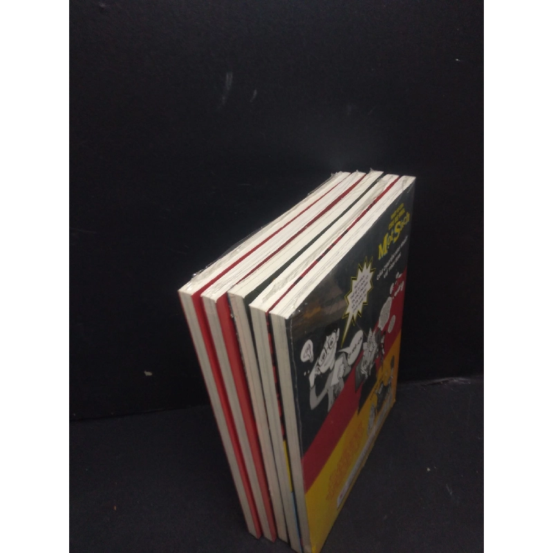 Bộ (5 tập) Nhật ký của chú bé Phil mọt sách mới 100% HCM2105 Philip Osbourne TRUYỆN TRANH 914457