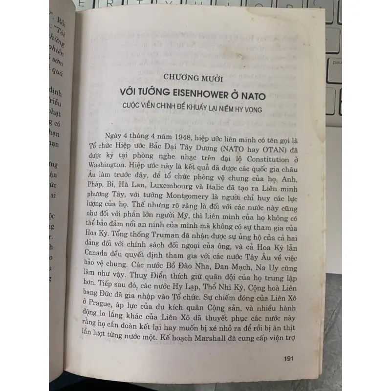 CỐ VẤN NĂM ĐỜI TỔNG THỐNG MỸ - VERNON A. WALTERS 716082
