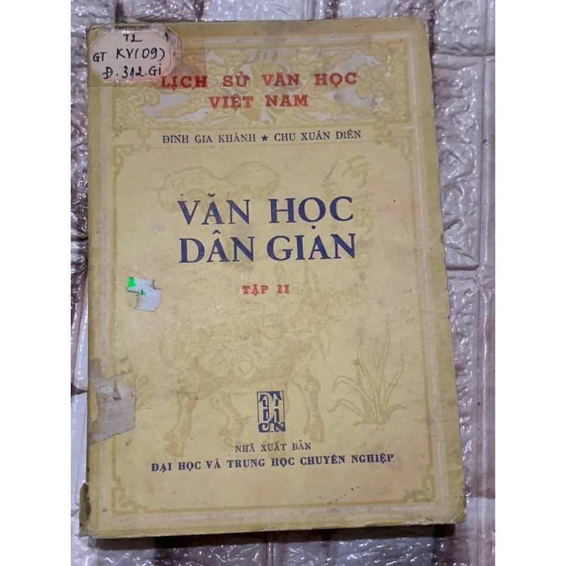 VĂN HỌC DÂN GIAN VIỆT NAM - TẬP 2-1973 539925