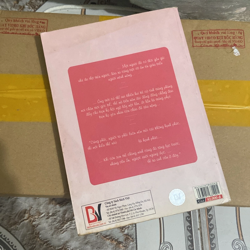 Ngôn tình - Hoá ra anh vẫn ở đây 546483