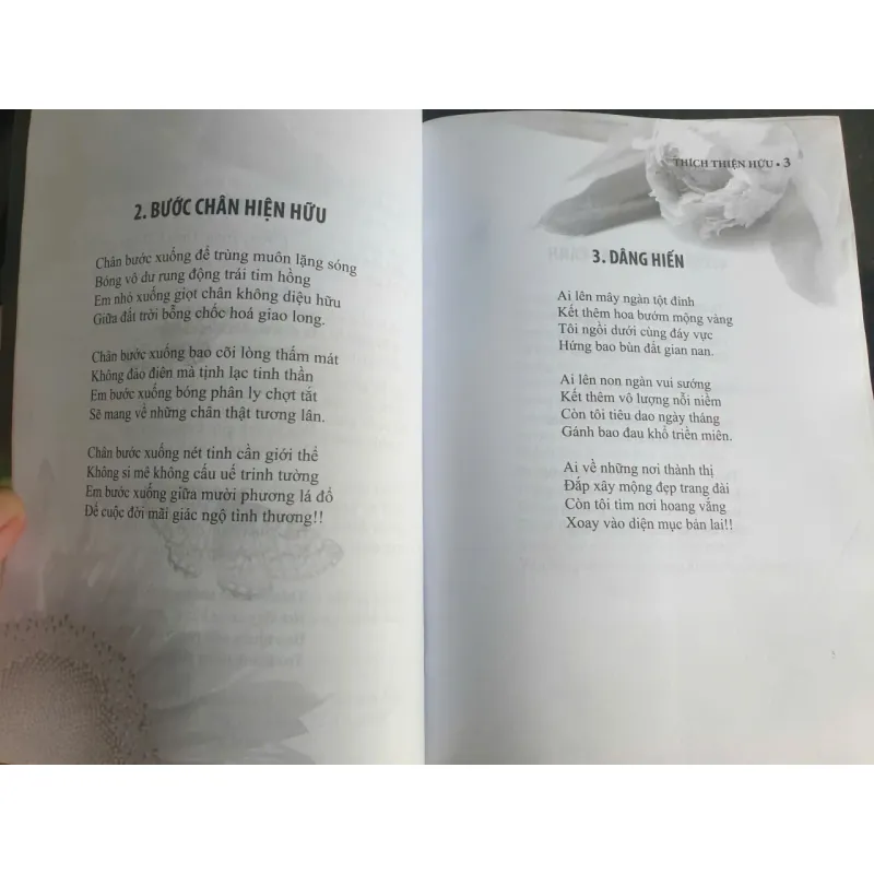 Một Thoáng Thiên Thu 696896