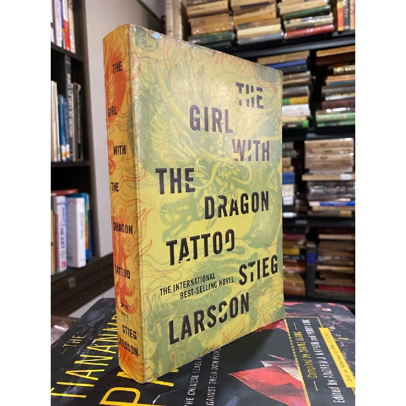 The girl with the dragon tattoo - Stieg Larsson 1008095
