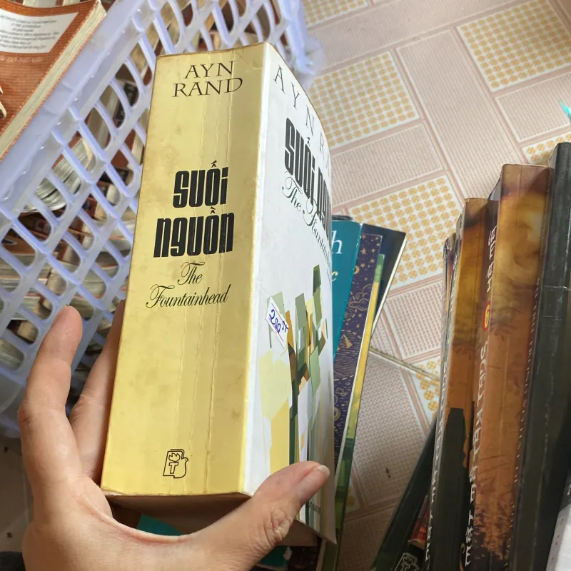 Suối Nguồn Aynr Rand 796556