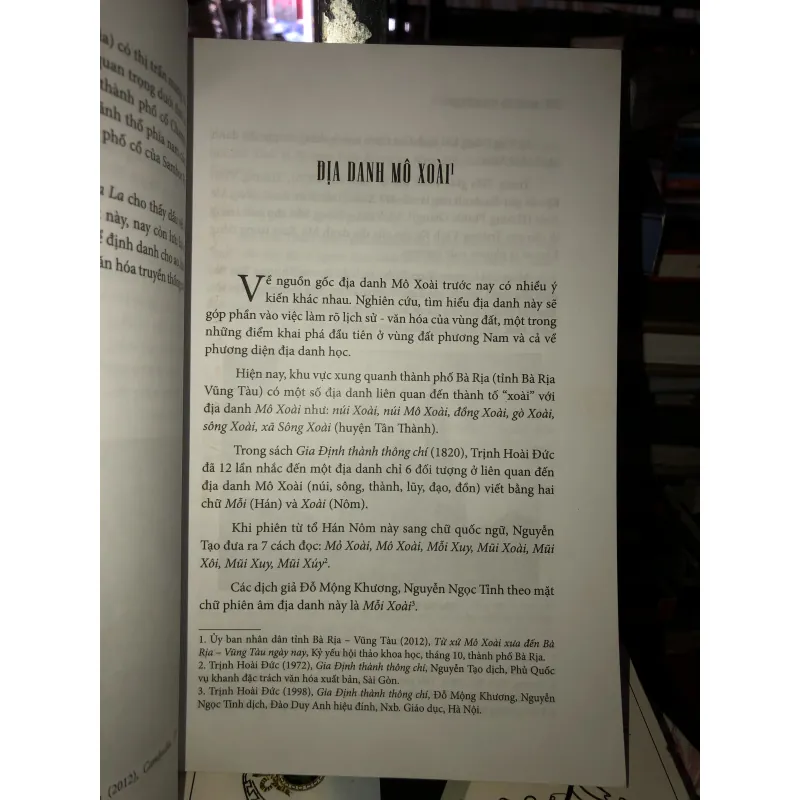 Những trầm tích địa danh - Nguyễn Thanh Lợi 1003441