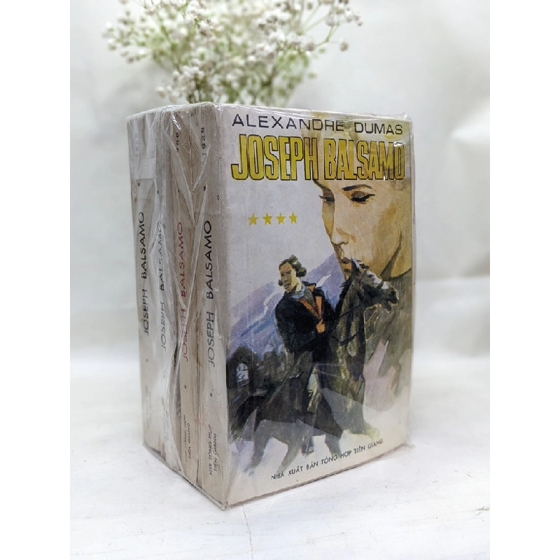 Joseph Balsamo - Alexsandre Dumas ( trọn bộ 4 tập ) 129398