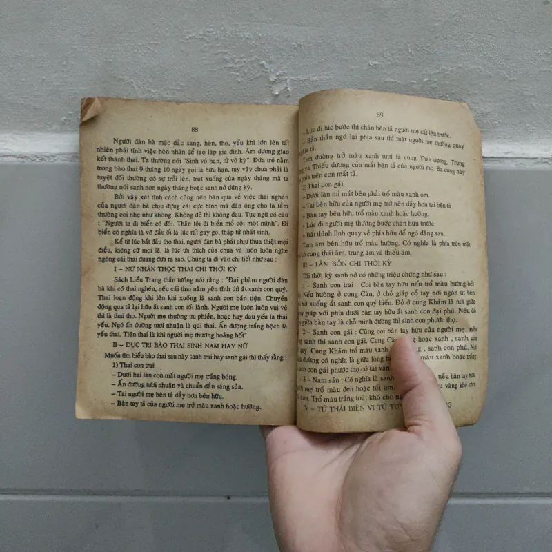 Coi Tướng Đàn Bà - Túy Lan - Nguyễn Văn Toàn  792005